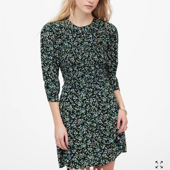 Madewell Smocked Mini Dress in Floral meadow Ditsy Black - Picture 2 of 6